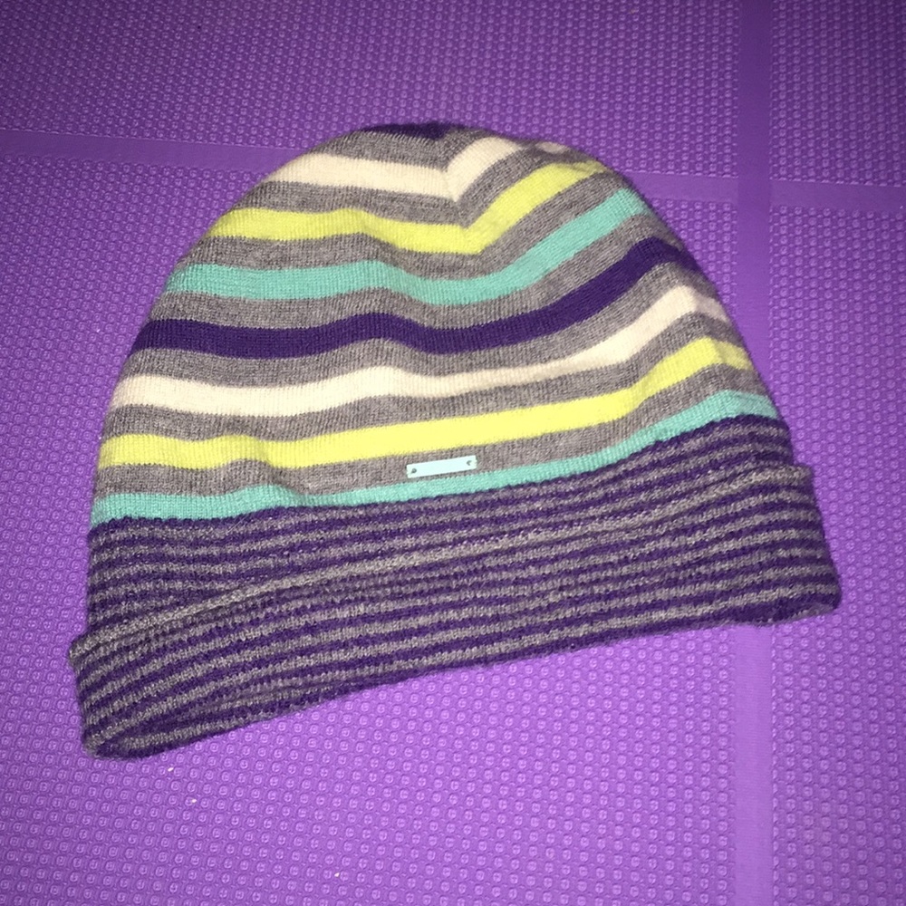 Lululemon winter hat- 100% wool
